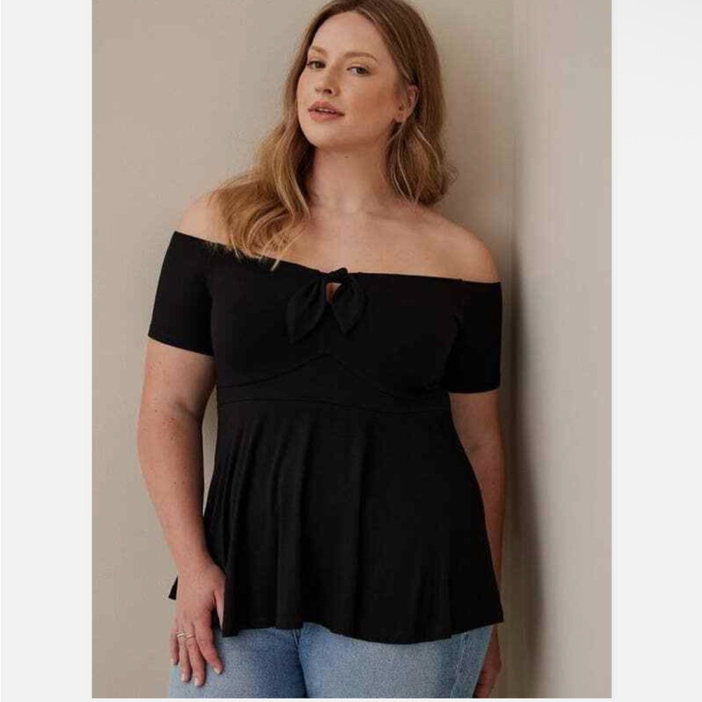 Torrid Black Off‑Shoulder Babydoll Top Plus 5X NWT Super Soft Tie‑Front
